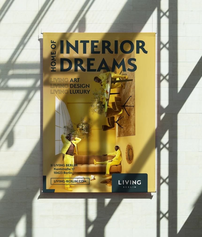 Ein Poster zeigt einen mann im gelben Traumraum zur Kampagne Home of Interior Dreams von LIVING BERLIN.